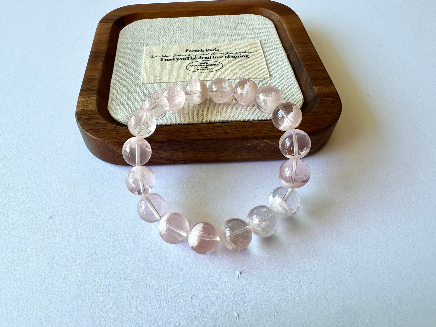 Snowflake Phantom Quartz (粉雪花幽靈)